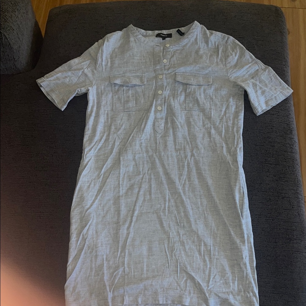 Women’s  Theory Gray Short Sleeve Shirt